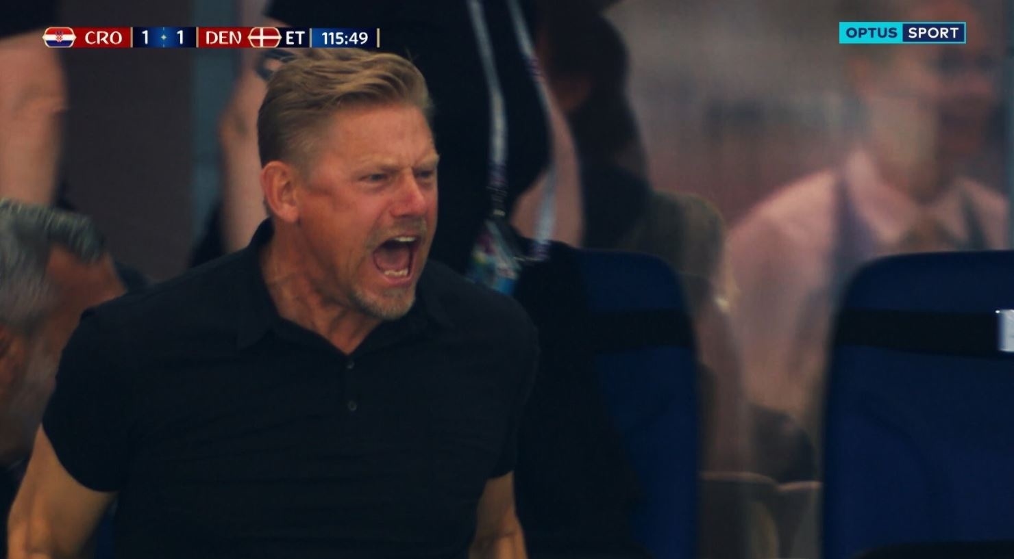 Peter Schmeichel bieu cam hai huoc anh 3