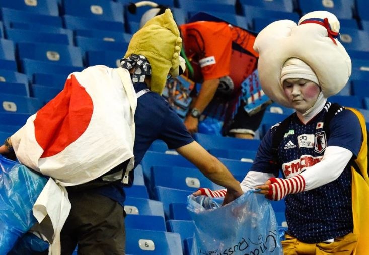 Doi nha thua tran, CDV Nhat nen noi dau nhat rac o SVD truoc khi ve hinh anh