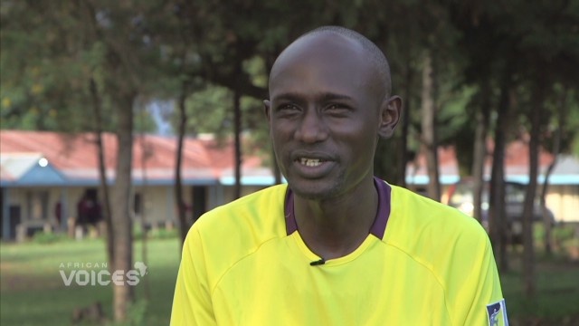 Trong tai World Cup bi cam tron doi vi nhan hoi lo hinh anh