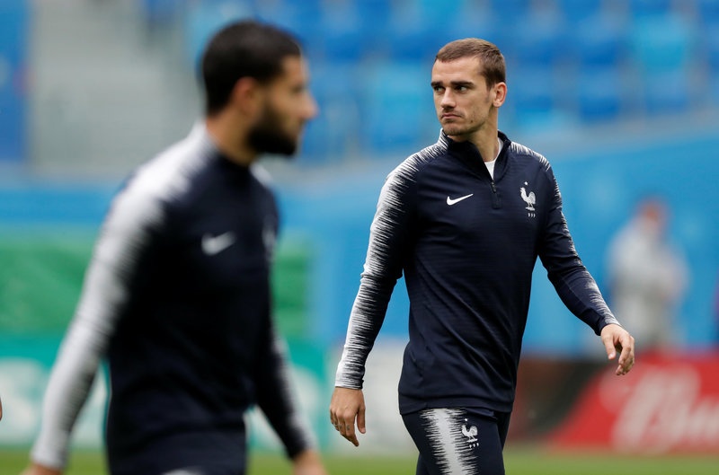 HLV Deschamps thuc giuc hoc tro tap luyen anh 7