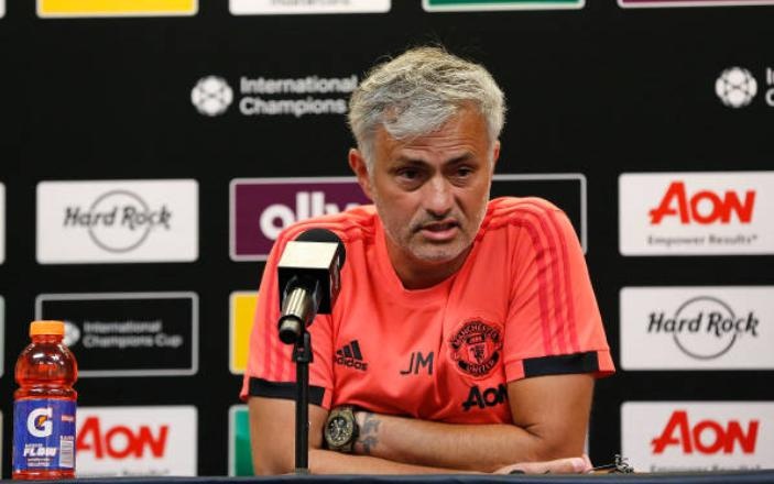 Mourinho phan nan vi Martial khong tro lai My anh 2