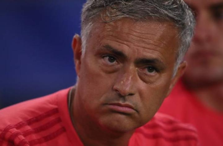 Mourinho lua doi CDV Man United anh 1