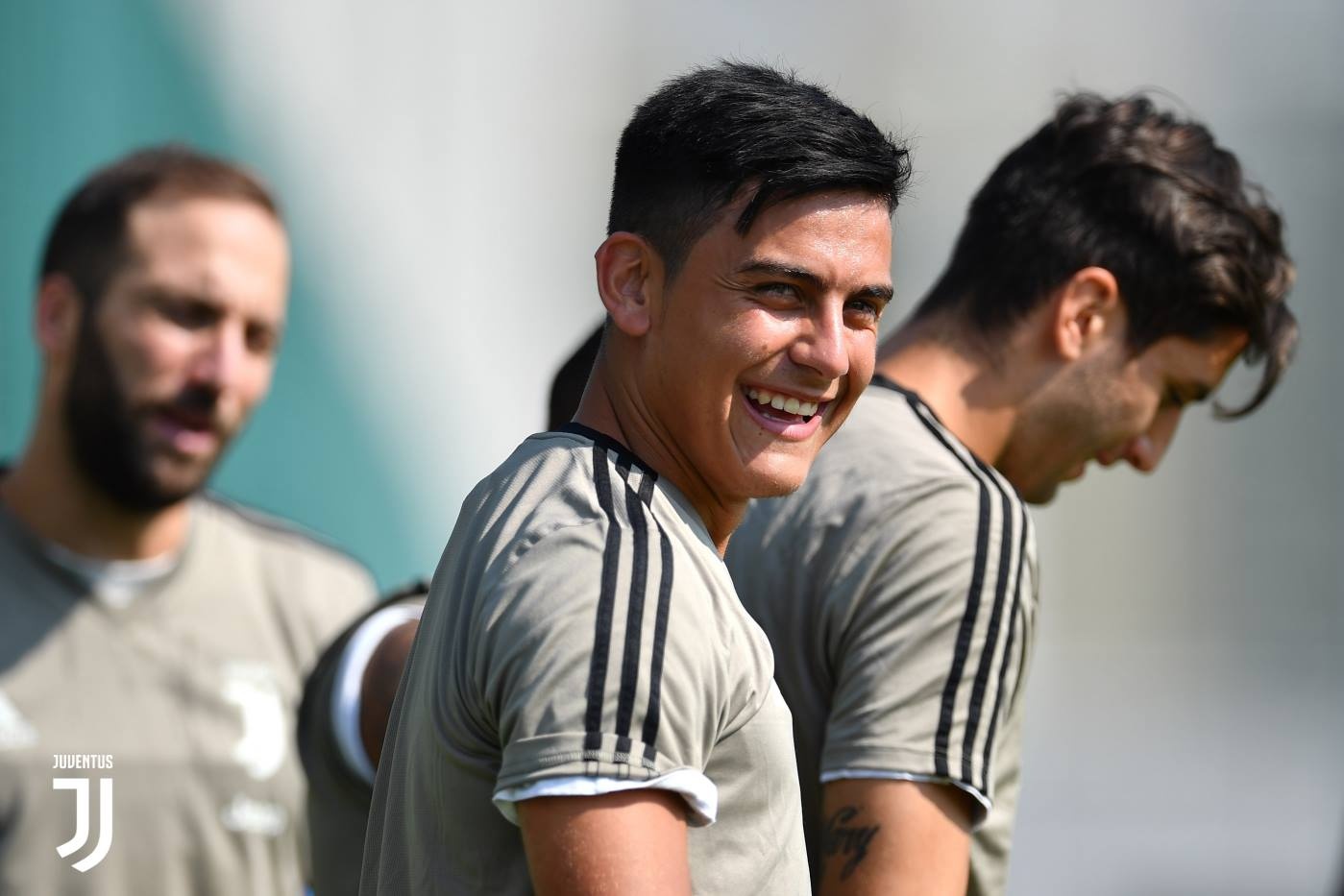 Ronaldo rang ro trong buoi tap dau anh 2