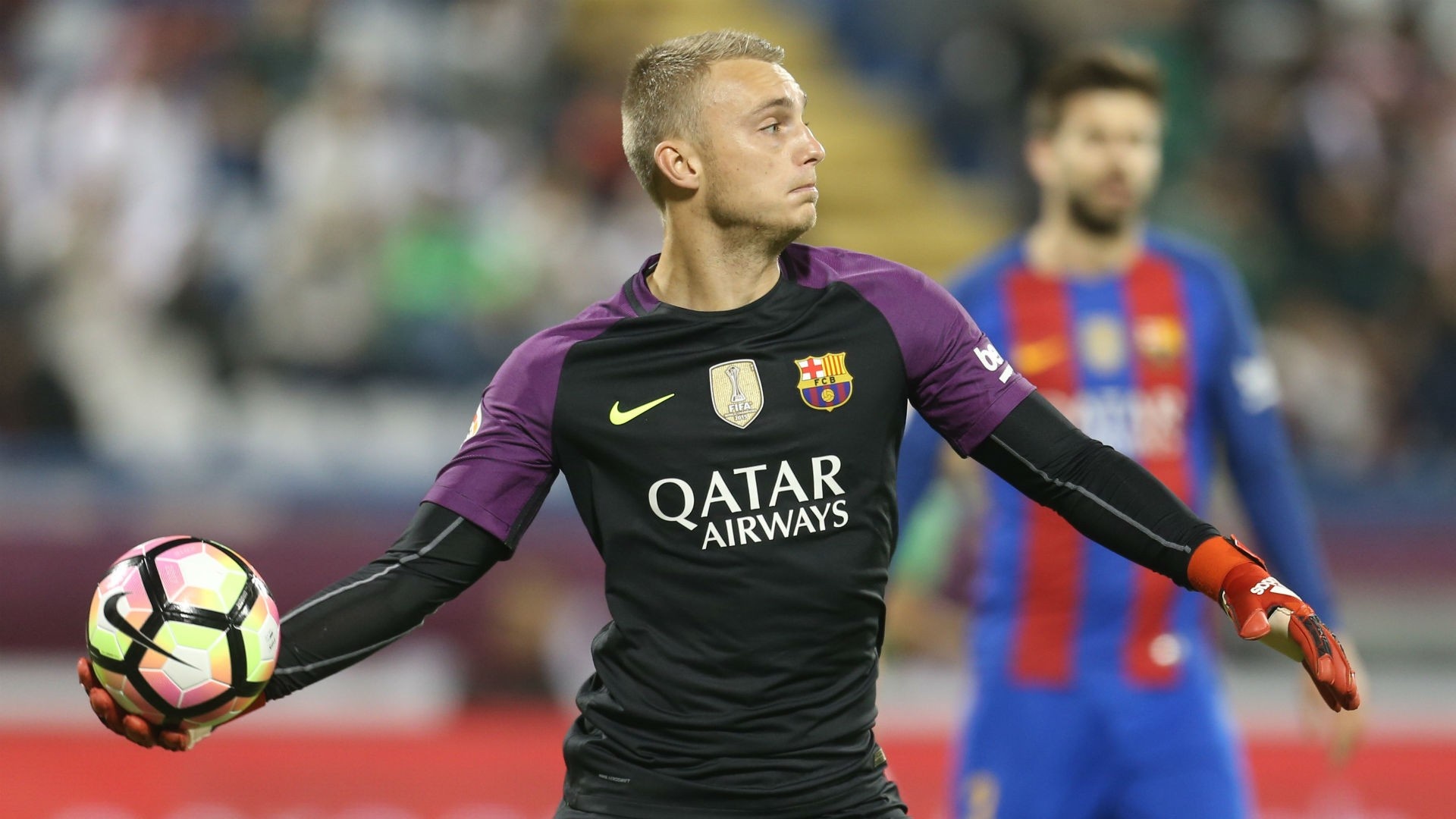 10 cau thu co the roi Barca anh 3