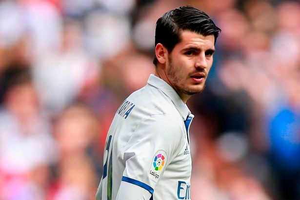 Doi hinh mua hut cua Mourinho anh 10