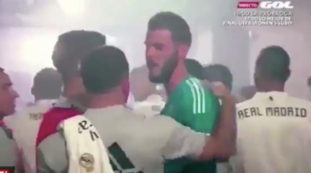 Asensio goi De Gea la 'Karius' sau sai lam o World Cup hinh anh