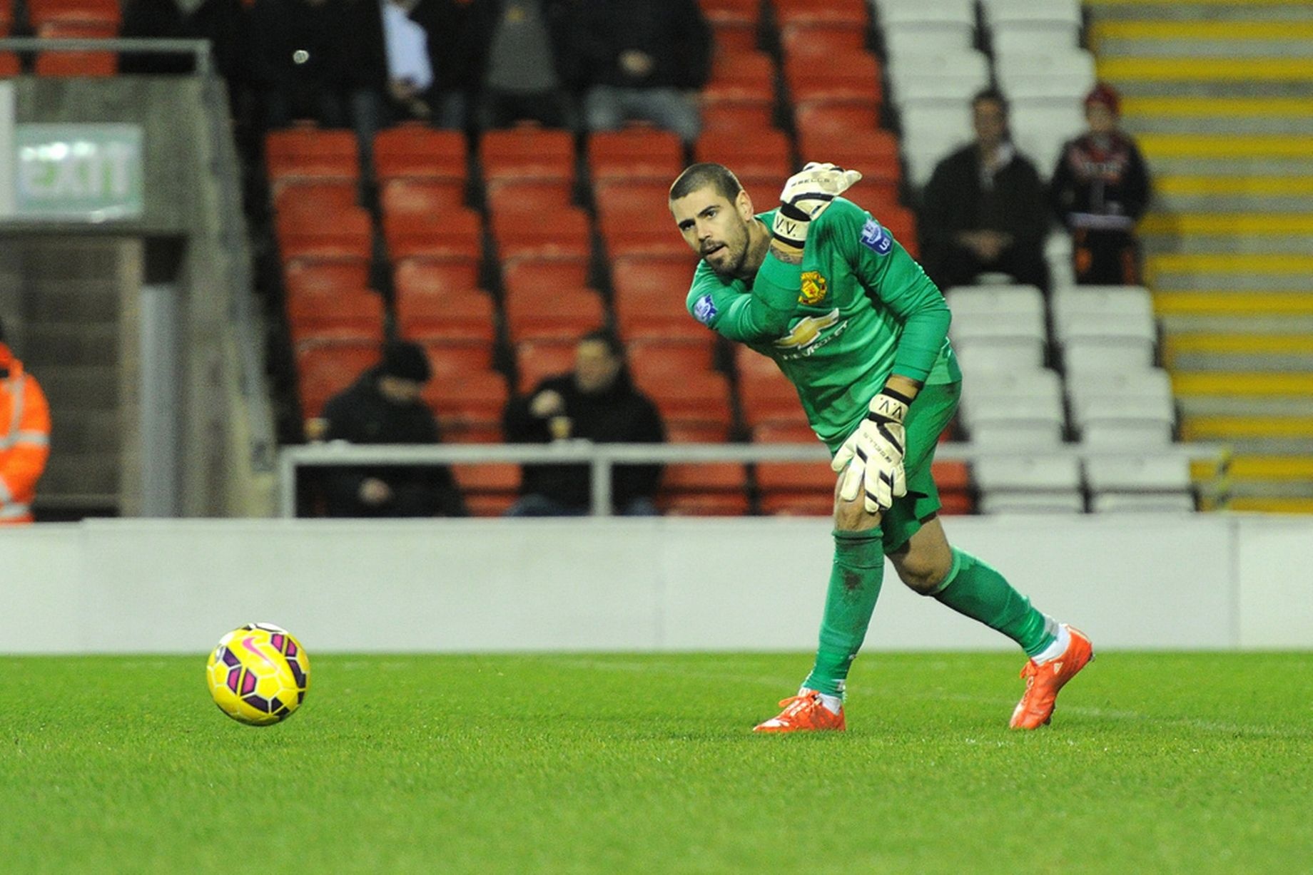 cau thu co su nghiep di xuong khi gia nhap Man Utd anh 10