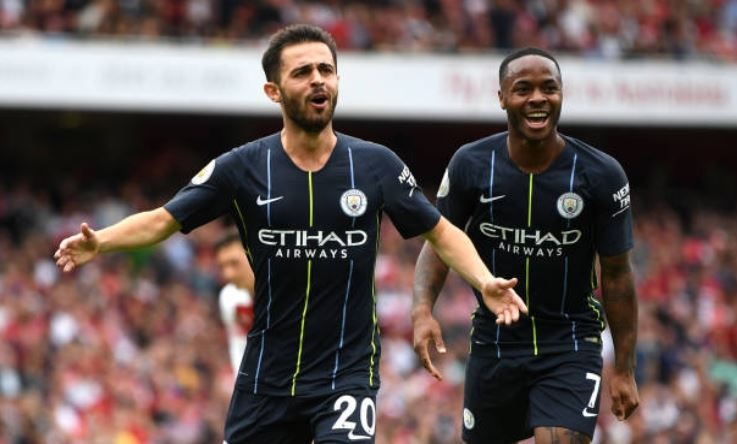 Arsenal 0-2 Man City: Dang cap nha vo dich hinh anh