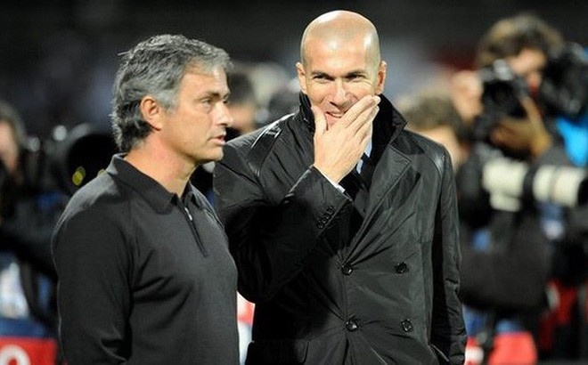 Zidane muon thay Mourinho dan dat Man Utd anh 1