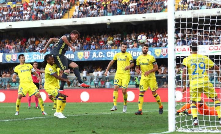 Ronaldo lam thu mon doi phuong bat tinh anh 1