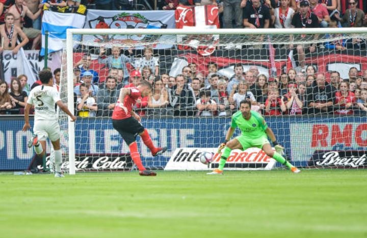 Mbappe lap cu dup anh 3