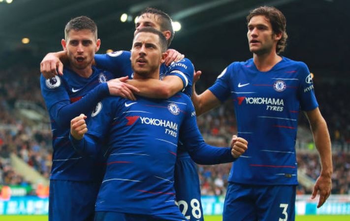 Chelsea nhoc nhan vuot ai Newcastle nho penalty va ban phan luoi hinh anh