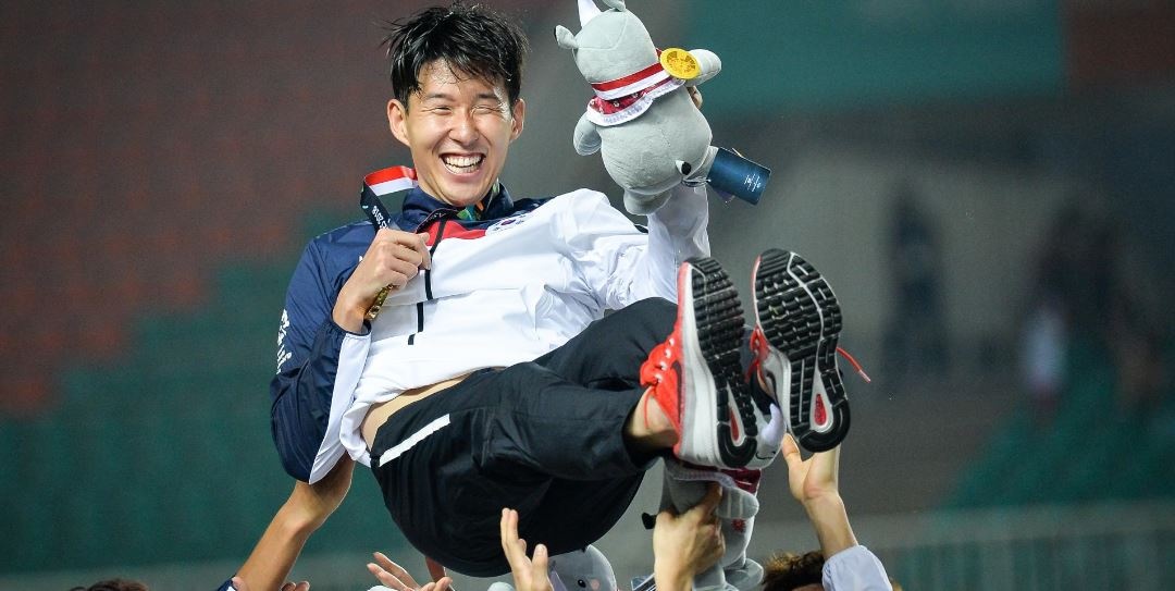 Olympic Han Quoc gianh HCV ASIAD, Son Heung-min thoat nghia vu quan su hinh anh