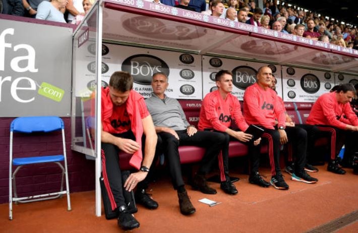 Rashford nhan the do anh 6