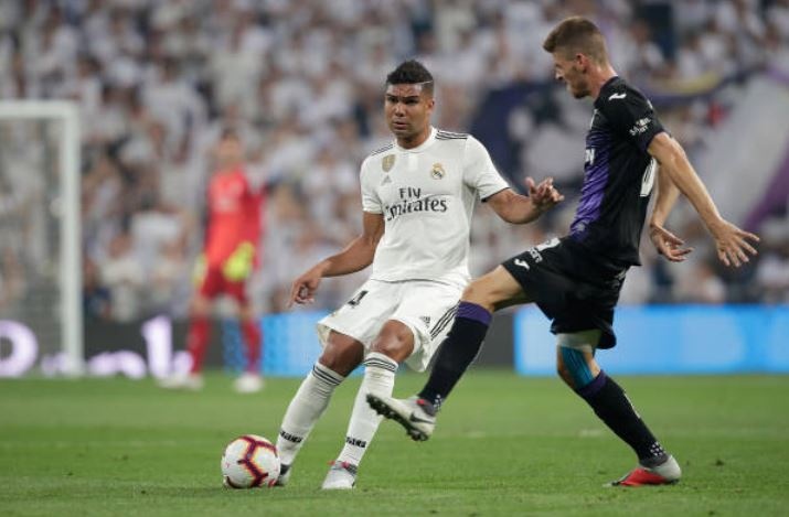 Real dan dau bang xep hang anh 4