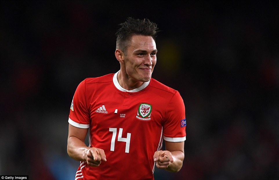 xứ Wales thắng đậm ở trận ra quân ảnh 8 xu Wales thang dam o tran ra quan anh 8