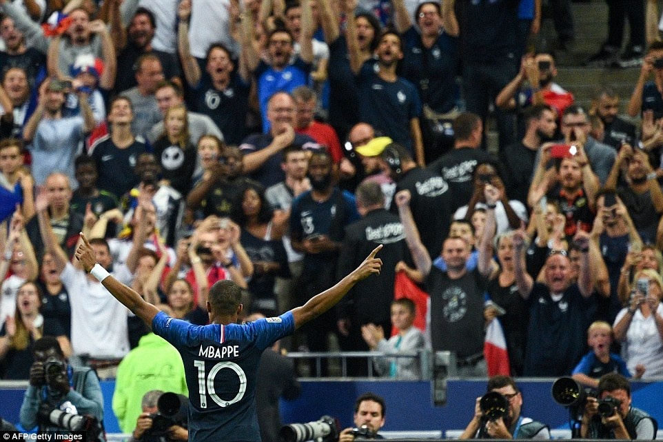 Phap danh bai Ha Lan anh 3