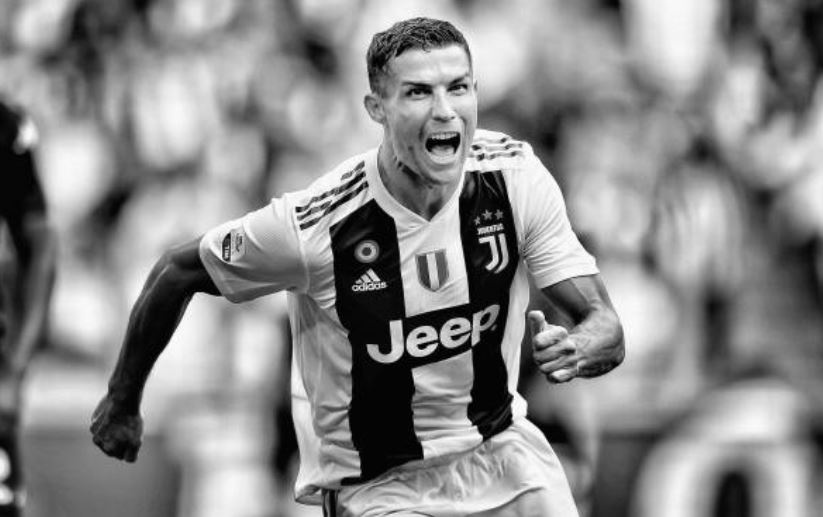 Ronaldo di vao lich su sau cu dup vao luoi Sassuolo hinh anh