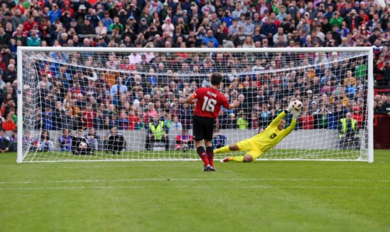 huyen thoai MU tai xuat anh 13