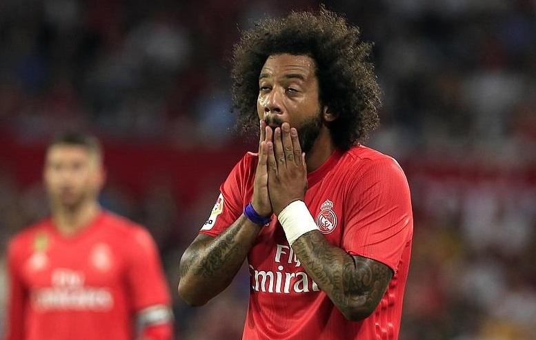 Barca thua doi bet bang, Real that bai truoc Sevilla o vong 6 La Liga hinh anh