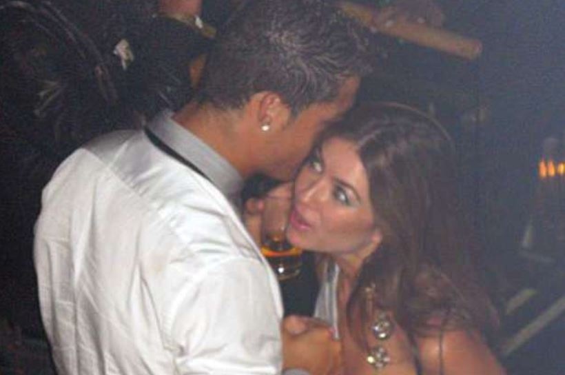 Khoanh khac 'thac loan' cua Ronaldo va Mayorga nam 2009 hinh anh