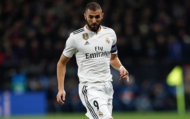 Tru cot mac sai lam, Real Madrid thua CLB Nga hinh anh