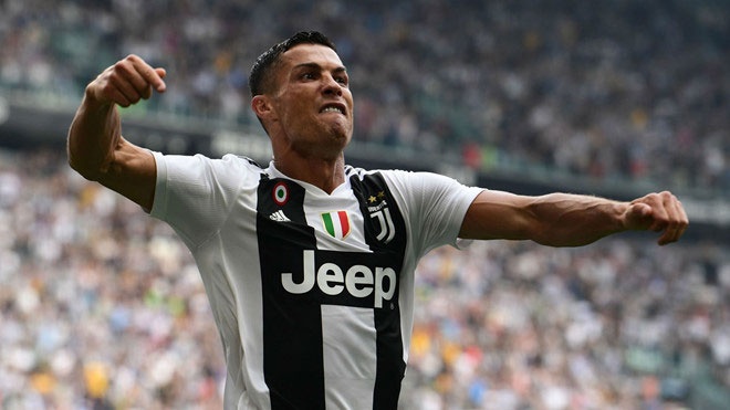 Atalanta vs Juventus (2-2): Ronaldo vao san tu ghe du bi va ghi ban hinh anh