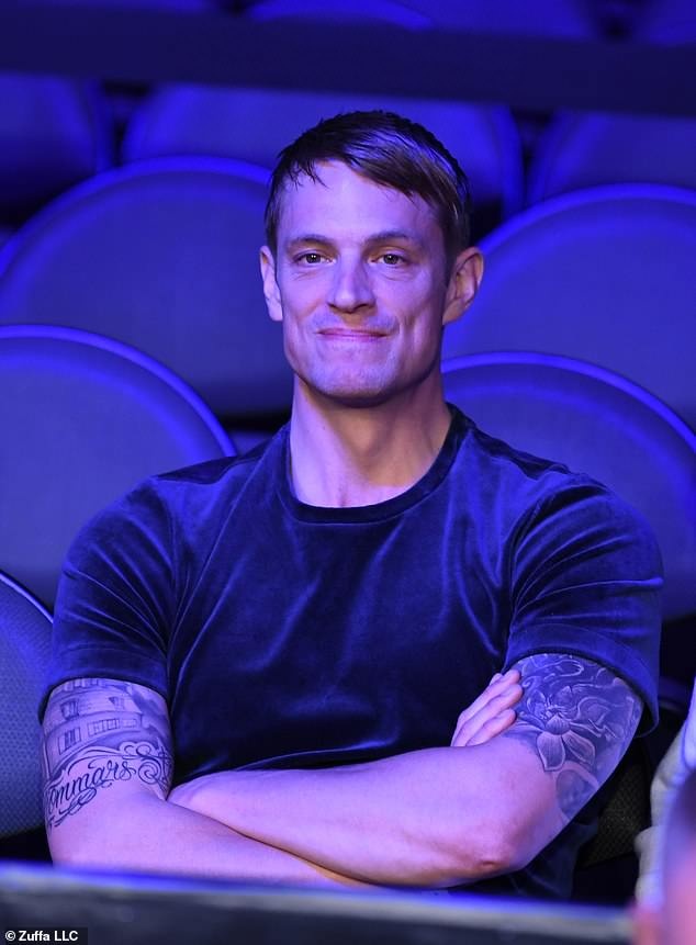 dan khach VIp den xem tran dau cua McGregor anh 10