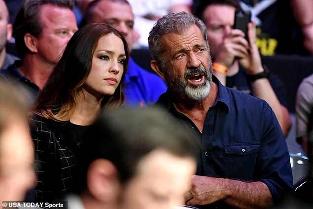 dan khach VIp den xem tran dau cua McGregor anh 4