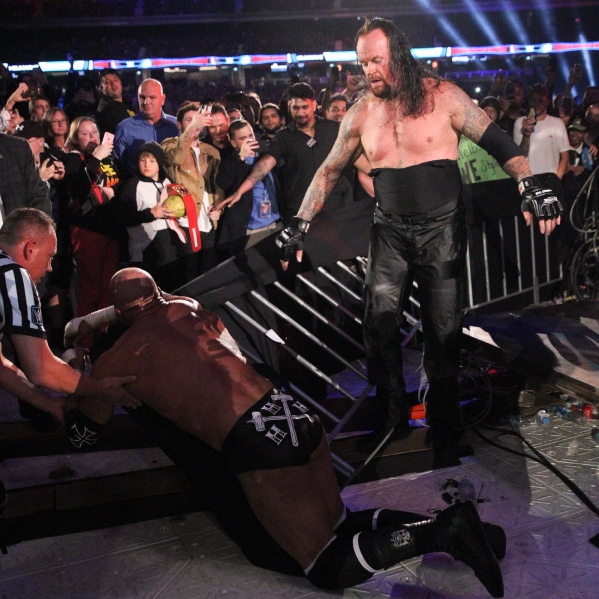 Huyen thoai Undertaker tai xuat anh 4