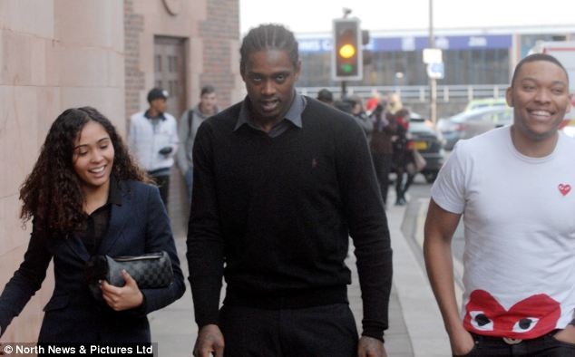 Ronaldo hiep dam anh 6