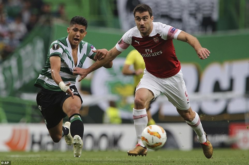 Arsenal thang tran thu 11 anh 1