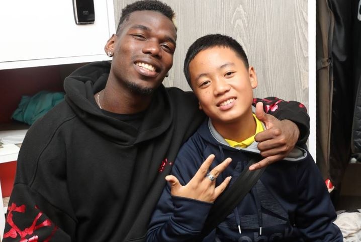 Pogba niem no don tiep doi bong nhi bi ket trong hang Tham Luang hinh anh