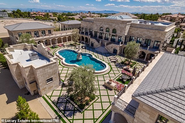 biệt thự giữa sa mạc của Mayweather ảnh 2 biet thu giua sa mac cua Mayweather anh 2