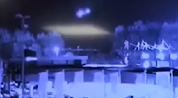 Khoanh khac truc thang cua ong Vichai boc chay, lao xuong dat hinh anh