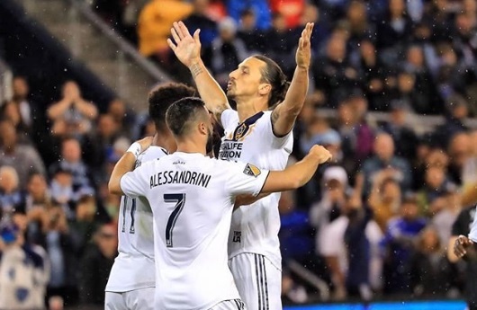 Ronaldo nhieu luot theo doi nhat Instagram anh 4