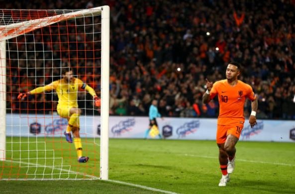 Depay ghi ban,  Ha Lan danh bai Phap anh 2