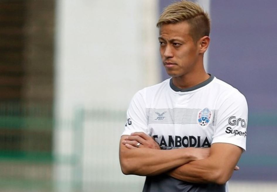 Keisuke Honda chuan bi san phuong an cho tran gap Viet Nam hinh anh