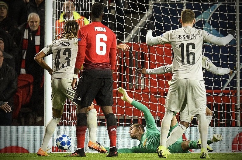 De Gea cuu thua kho tin anh 1