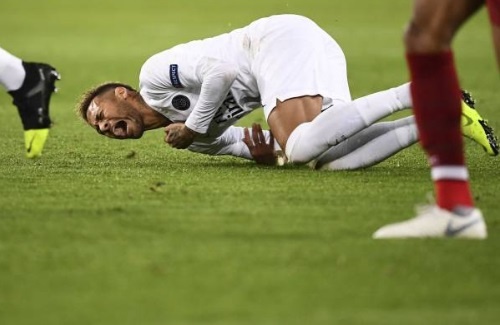 Neymar ăn vạ 500.000 lần ảnh 1 Neymar an va 500.000 lan anh 1