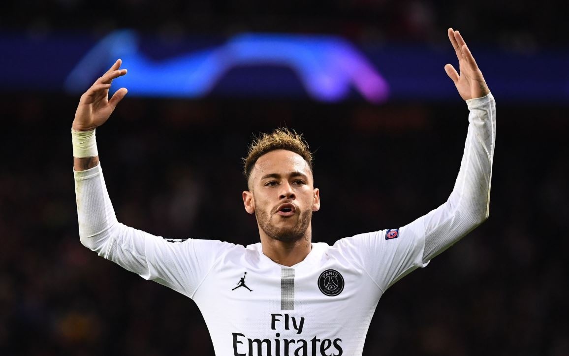 Neymar ghi danh lich su sau ban thang vao luoi Liverpool hinh anh