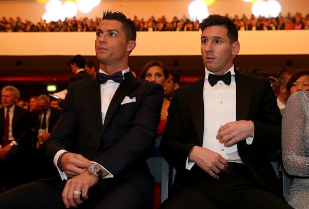 Ronaldo, Messi duoc moi du khan tran dau nong nhat hanh tinh hinh anh