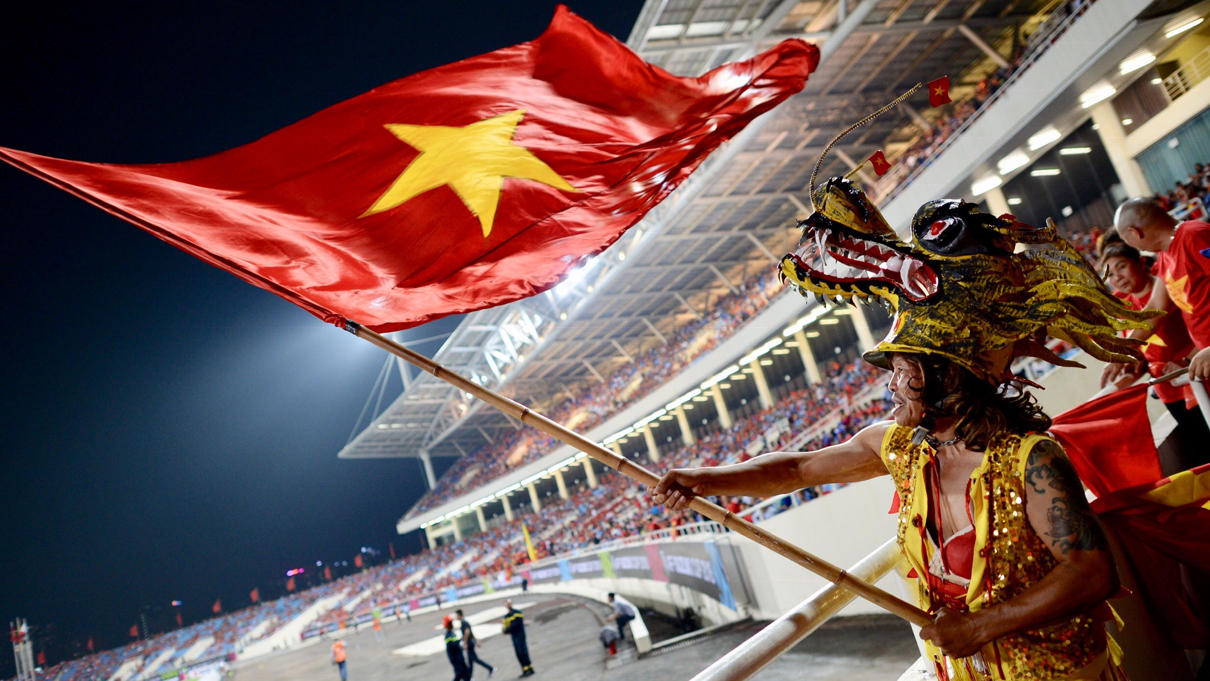 Bao Han Quoc to mo voi cach 'giai via' san My Dinh cua tuyen Viet Nam hinh anh