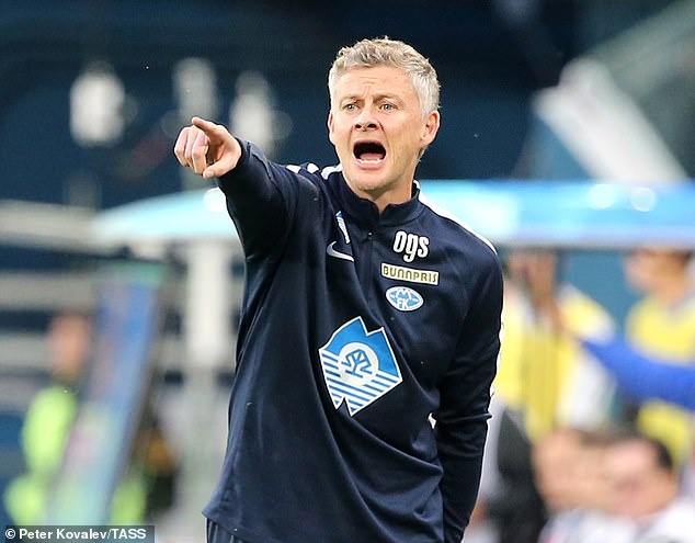 Man Utd xay dung quanh Pogba anh 2