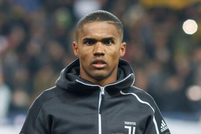 Man Utd nham Douglas Costa anh 1