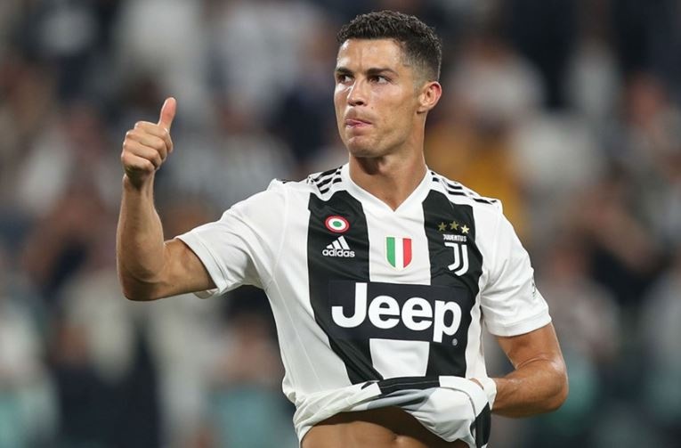 Thoi dinh cao, Ro 'beo' cung khong khoi dau tot bang Ronaldo o Serie A hinh anh