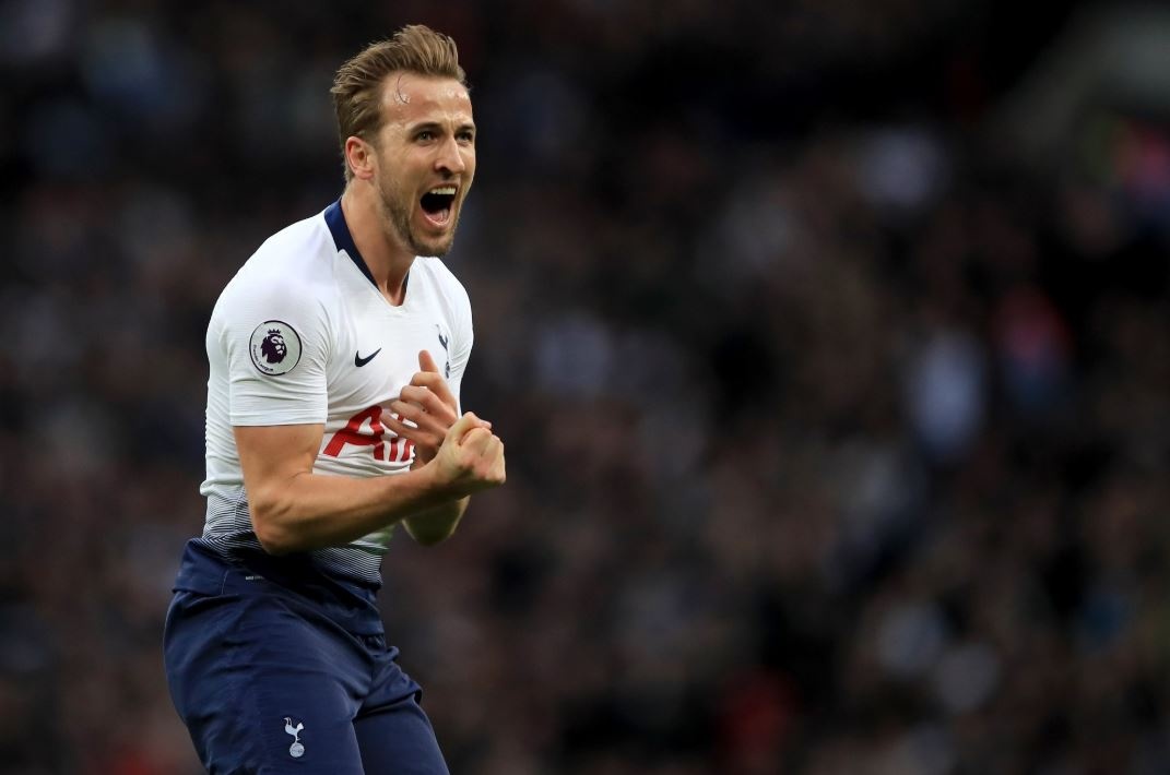 Tottenham thang Cardiff 3-0 anh 1