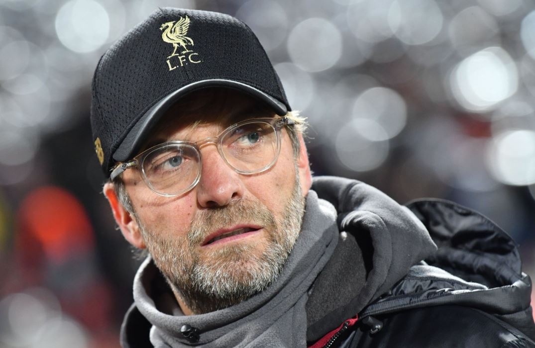 HLV Klopp trach trong tai sau that bai truoc Man City hinh anh