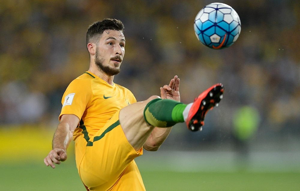 Tuyen Australia goi tien dao Bundesliga bat chap chan thuong hinh anh