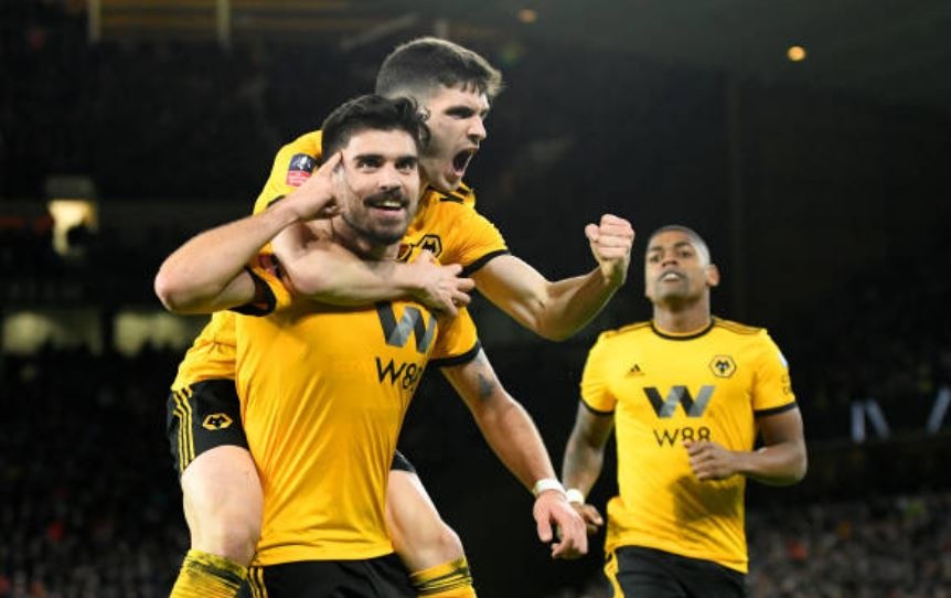 Liverpool thua Wolverhampton anh 2